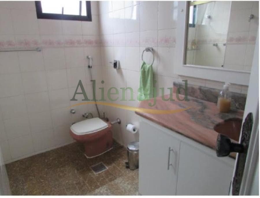 Foto 17 de 19: Apartamento em leilão em Santos - SP — Apart. 4 suítes c/ área útil de 397m² situado a Rua Castro Alves - Embaré - Santos/SP Apart. 4 suítes c/ área útil de 397m² situado a Rua Castro Alves - Embaré - Santos/SP