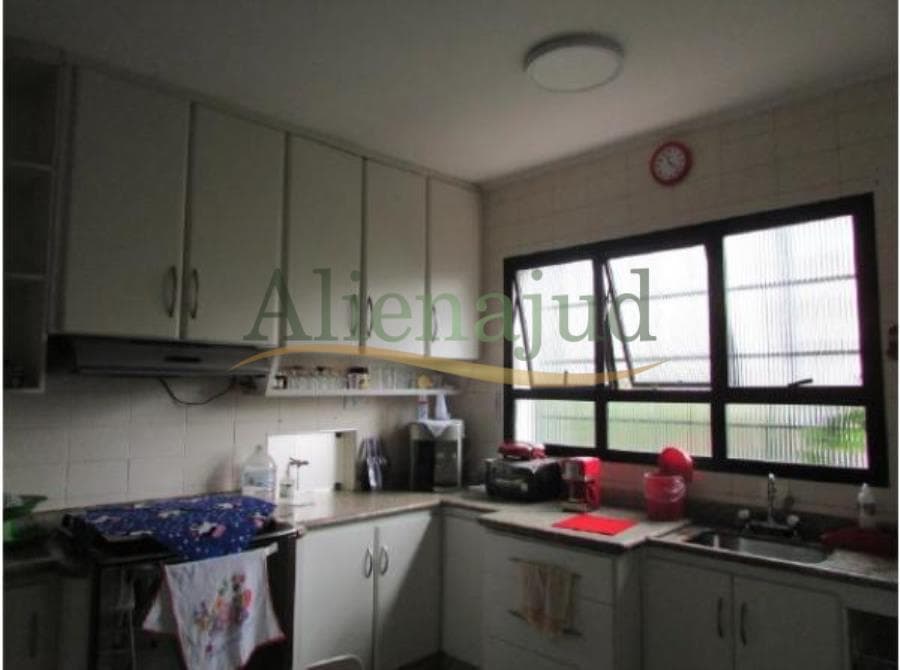 Foto 18 de 19: Apartamento em leilão em Santos - SP — Apart. 4 suítes c/ área útil de 397m² situado a Rua Castro Alves - Embaré - Santos/SP Apart. 4 suítes c/ área útil de 397m² situado a Rua Castro Alves - Embaré - Santos/SP