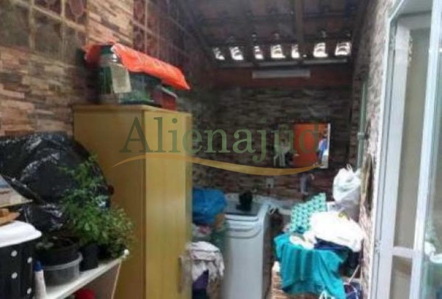 Foto 2 de 21: Apartamento em leilão em Santos - SP — 33,33333% do Apart. tipo duplex situado à Rua Aureliano Coutinho - Santos/SP Imóveis em Santos/SP
