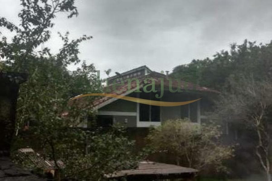 Foto 7 de 14: Casa em leilão em São Sebastião - SP — DIREITOS - Casa no Condomínio LA RESERVE DU MOULIN em São Sebastião DIREITOS - Casa no Condomínio