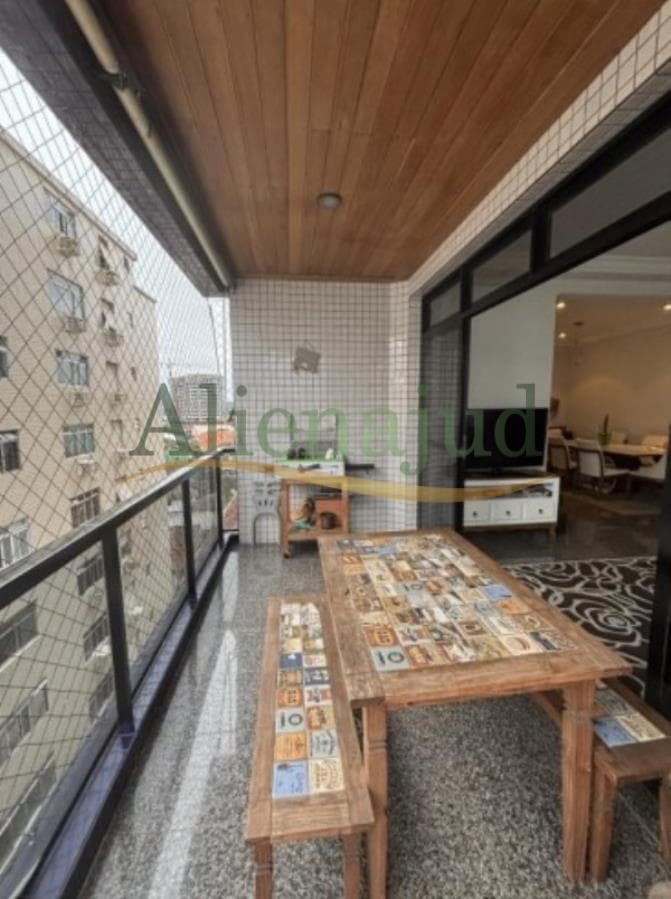 Foto 5 de 22: Apartamento em leilão em Santos - SP, bairro Ponta da Praia — Apto. c/ 164m² e 3 suítes na Ponta da Praia em Santos/SP Apto. c/ 164m² e 3 suítes na Ponta da Praia em Santos/SP
