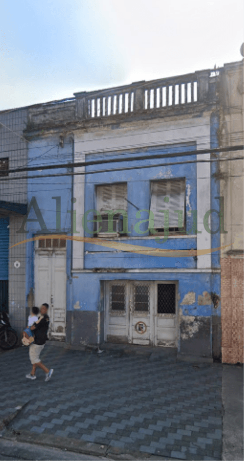 Comercial em leilão em Santos - SP, bairro Vila Nova — Vila Nova - Santos/SP Um prédio c/ 282m² - Vila Nova - Santos/SP