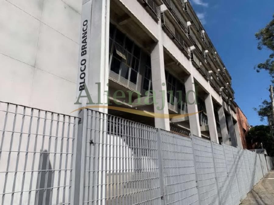 Foto 12 de 14: Terreno em leilão em Osasco - SP, bairro Vila Yara — Vila Yara - Osasco/SP Uma quadra c/ 40.453m² - Vila Yara - Osasco/SP