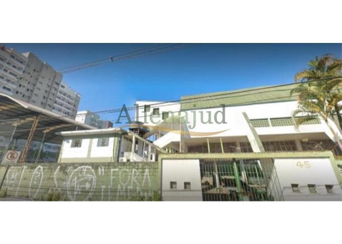 Terreno em leilão em Santos - SP — Um terreno c/ área de 8.158,78m² na Rua Doutor Carvalho de Mendonça Um terreno c/ área de 8.158,78m² na Rua Doutor Carvalho de Mendonça