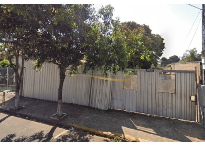 Terreno em leilão em Marília - SP — Um terreno com área de 484m² situado à Rua dos Geranios Um terreno com área de 484m² situado à Rua dos Geranios
