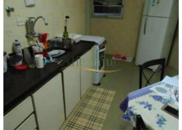 Foto 1 de 10: Apartamento em leilão em Santos - SP — Apart. c/ 2 dorms. e área útil de 86,18 m² situado na Rua República Argentina Apart. c/ 2 dorms. e área útil de 86,18 m² situado na Rua República Argentina