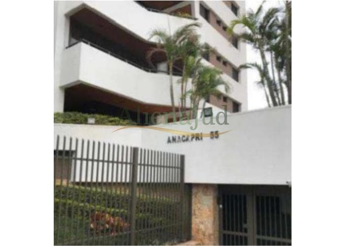 Foto 1 de 3: Apartamento em leilão em São Paulo - SP — Apart. c/ área útil de 169,80 m² situado na Rua Espirito Santo, Aclimação, São Paulo/SP Apart. c/ área útil de 169,80 m² situado na Rua Espirito Santo, Aclimação, São Paulo/SP
