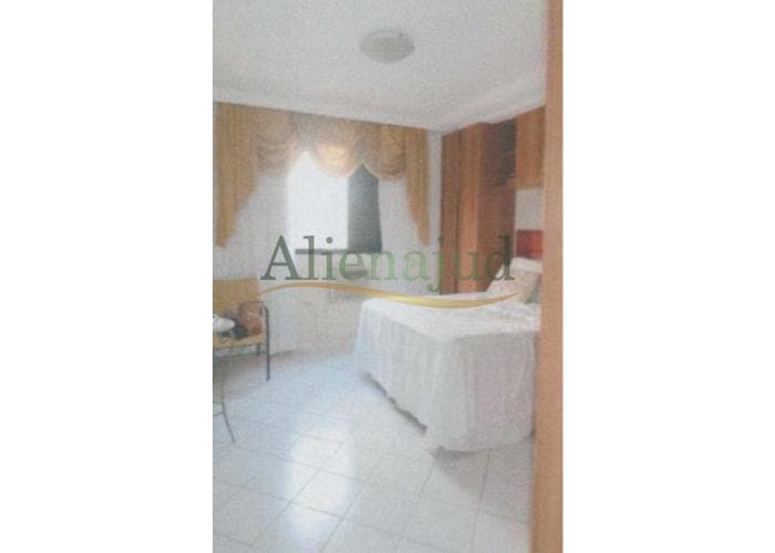 Foto 1 de 5: Apartamento em leilão em Santos - SP — Apart. c/ área útil de 91,90 m² situado na Rua Alberto Veiga em Santos/SP Apart. c/ área útil de 91,90 m² situado na Rua Alberto Veiga em Santos/SP