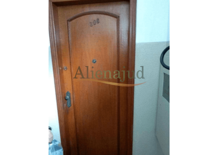 Foto 1 de 6: Apartamento em leilão em Santos - SP — Apart. c/ área útil de uso exclusivo de 70,48m² situado na Rua Luiz Marques Gaspar em Santos/SP Apart. c/ área útil de uso exclusivo de 70,48m² situado na Rua Luiz Marques Gaspar em Santos/SP