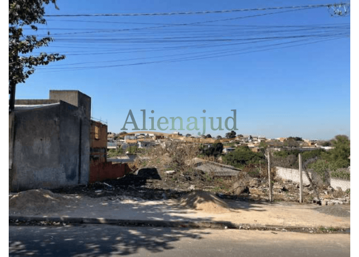 Foto 1 de 5: Terreno em leilão em Campinas - SP — Um terreno c/ 256m² - Jardim Santa Maria - Campinas/SP 665º LEILÃO JUDICIAL UNIFICADO TRT DA 2ª REGIÃO