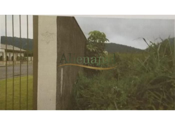 Foto 1 de 5: Area Rural em leilão em Guarujá - SP — Área de 10.000m² situado na Fazenda Vargem Grande - Morrinhos - Guarujá/SP Área de 10.000m² situado na Fazenda Vargem Grande - Morrinhos - Guarujá/SP