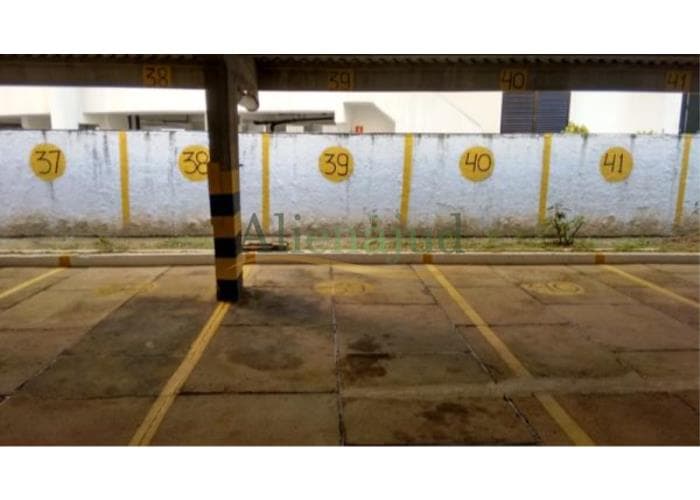 Foto 1 de 6: Terreno em leilão em Guarujá - SP — Vaga de garagem c/ área útil de 12m² situada a Rua Mario Ribeiro - Centro - Guarujá/SP Vaga de garagem c/ área útil de 12m² situada a Rua Mario Ribeiro - Centro - Guarujá/SP