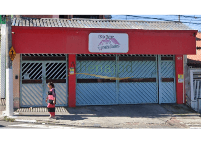 Casa em leilão em Osasco - SP — Uma casa c/ 277m² - Rochdale - Osasco/SP 665º LEILÃO JUDICIAL UNIFICADO TRT DA 2ª REGIÃO