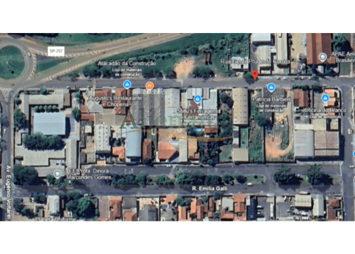 Comercial em leilão em Américo Brasiliense - SP — Lote 10 da quadra "A" medindo 15,00 metros de frente por 36,00 metros da frente aos fundos 2 Imóveis em Américo Brasiliense/SP