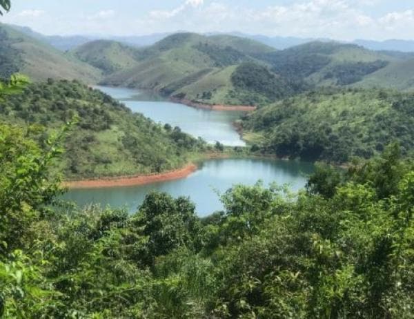 Foto 2 de 4: Terreno em leilão em Jacareí - SP — Lote 01 - Loteamento Recanto dos Pássaros