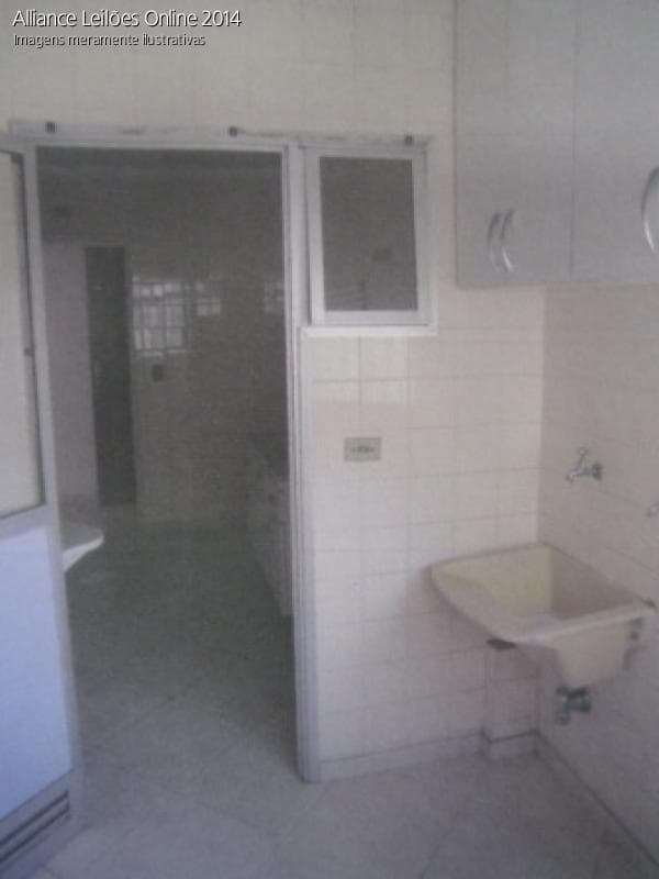 Foto 9 de 10: Apartamento em leilão em São Paulo - SP — Lote 01 - Rua dos Buritis