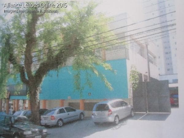 Foto 3 de 10: Comercial em leilão em São Paulo - SP — Lote 01 - Av. Adolfo Pinheiro, 674