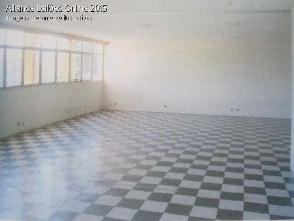 Foto 5 de 10: Comercial em leilão em São Paulo - SP — Lote 01 - Av. Adolfo Pinheiro, 674