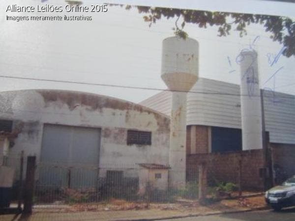 Foto 6 de 10: Terreno em leilão em Araçatuba - SP — Lote 01 - Rua Professor Rubens R. Fontão, 850