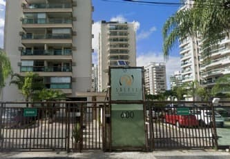 Apartamento em leilão em Rio De Janeiro - RJ — Apto na Barra Olímpica, situado na Rua Francisca de Paula, nº 600, com 67 m2 e 01 vaga de garagem