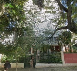 Apartamento em leilão em Rio De Janeiro - RJ — Apto no Cosme Velho com 01 vaga de garagem e 110 m2 (Rua Cosme Velho, nº 67)