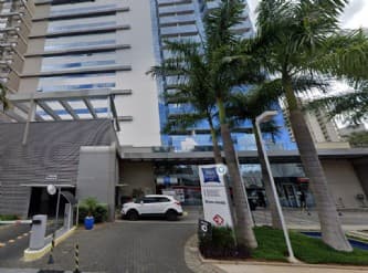 Comercial em leilão em Campinas - SP — Uma Unidade Autônoma designada por sala nº 907, localizada no 9º pavimento do SUBCONDOMÍNIO COMERCIAL, do CONDOMÍNIO SETIN MIDTOWN CAMPINAS - COMERCIAL E HOTEL, situado na Rua José Paulino, nº 229, Ca