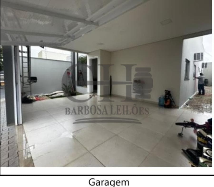 Foto 4 de 13: Casa em leilão em Diamantino - MT, bairro Novo Diamantino — IMÓVEL RESIDENCIAL (DIAMANTINO) - 250m² LEILÃO CONDICIONAL - SICREDI