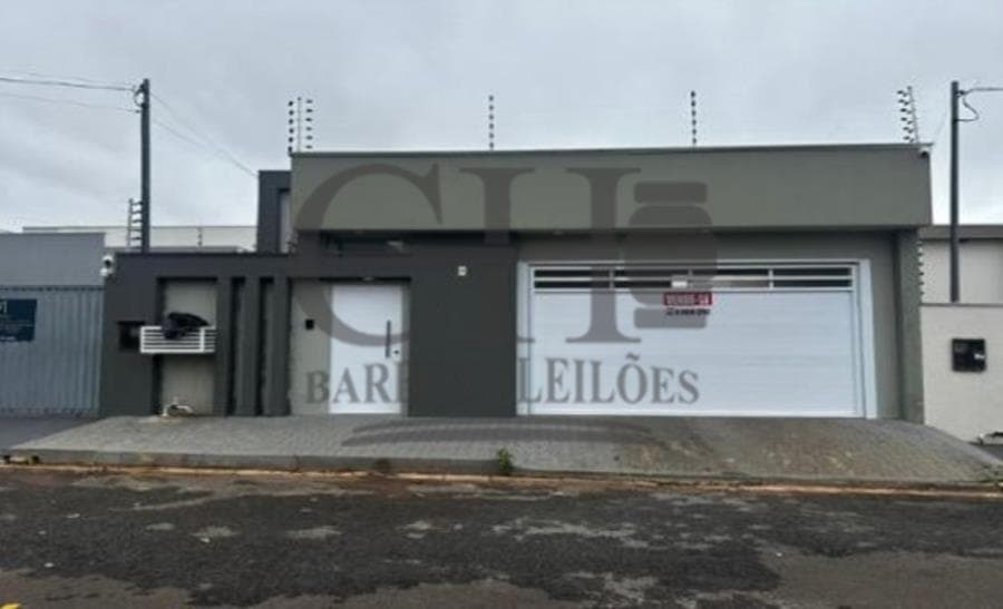 Foto 1 de 13: Casa em leilão em Diamantino - MT, bairro Novo Diamantino — IMÓVEL RESIDENCIAL (DIAMANTINO) - 250m² LEILÃO CONDICIONAL - SICREDI