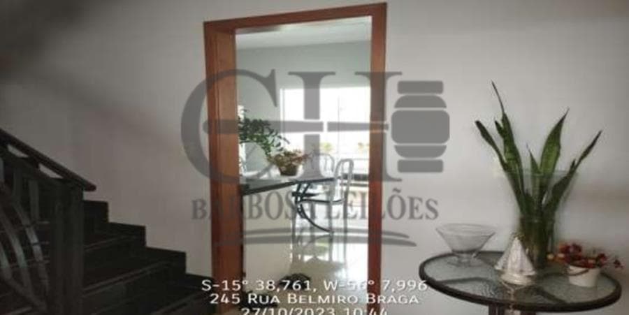 Foto 7 de 7: Casa em leilão em Várzea Grande - MT, bairro Centro-norte — IMÓVEL RESIDENCIAL (SOBRADO - 181m²) - VÁRZEA GRANDE IMÓVEL RESIDENCIAL (SOBRADO) - VÁRZEA GRANDE/MT