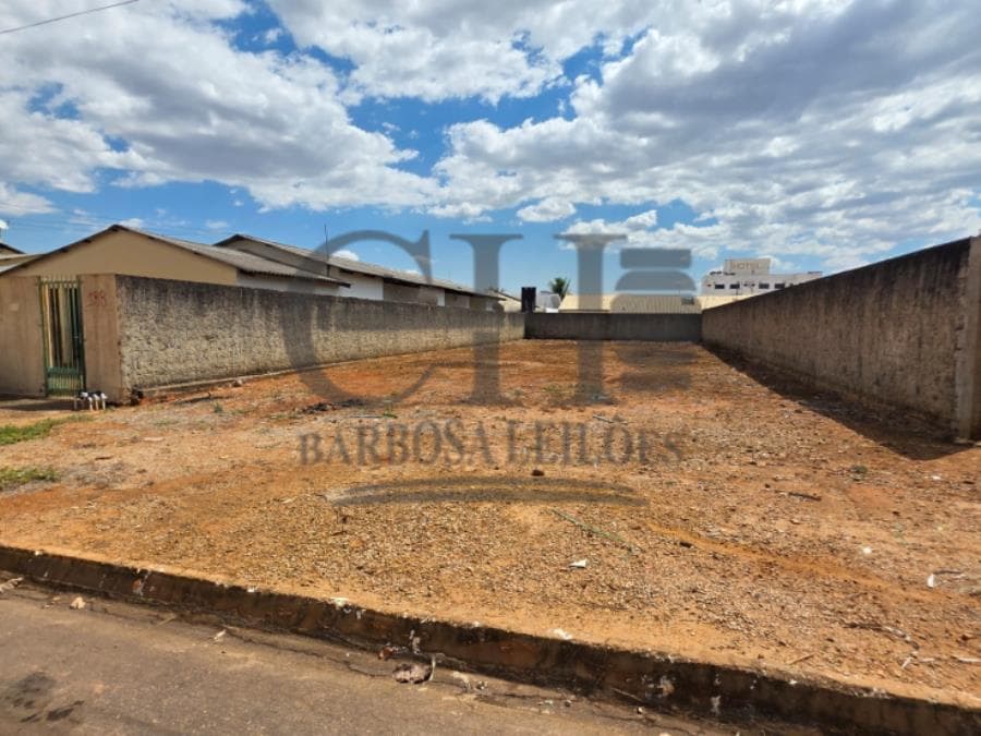 Foto 1 de 5: Terreno em leilão em Campo Verde - MT, bairro Vale do Sol — IMÓVEL C/ 377,76m² - LOTE 12, QD 23, LOT BELVEDERE, BAIRRO VALE DO SOL IMÓVEIS EM CAMPO VERDE/MT