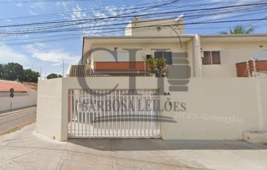 Foto 1 de 6: Casa em leilão em Várzea Grande - MT, bairro Centro-norte — IMÓVEL RESIDENCIAL (SOBRADO - 179m²) - VÁRZEA GRANDE IMÓVEL RESIDENCIAL (SOBRADO - 179m²) - VÁRZEA GRANDE/MT