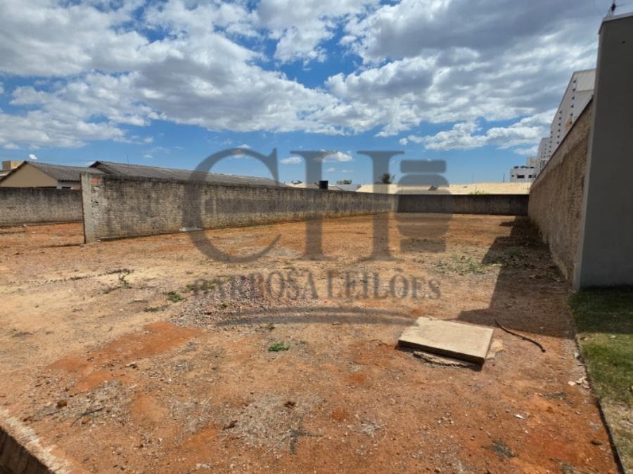 Foto 1 de 4: Terreno em leilão em Campo Verde - MT, bairro Vale do Sol — IMÓVEL C/ 377,76m² - LOTE 13, QD 23, LOT BELVEDERE, BAIRRO VALE DO SOL IMÓVEIS EM CAMPO VERDE/MT