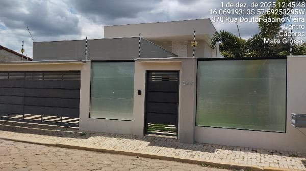 Casa em leilão em Cáceres - MT, bairro Centro — Lote 188