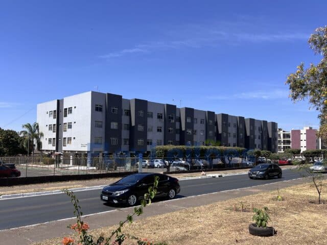 Foto 4 de 7: Apartamento em leilão em Taguatinga - DF, bairro Taguatinga Norte — APARTAMENTO NA QNL 10 - TAGUATINGA NORTE/DF