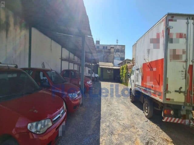 Foto 1 de 2: Casa em leilão em Taguatinga - DF — CASA NA QNE 18  - TAGUATINGA/DF