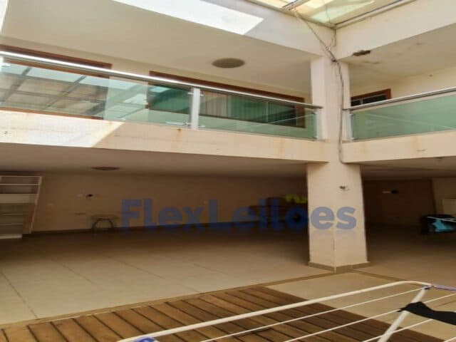 Foto 4 de 10: Casa em leilão em Taguatinga - DF, bairro Qnd 07 — CASA NA QND 07 - TAGUATINGA/DF