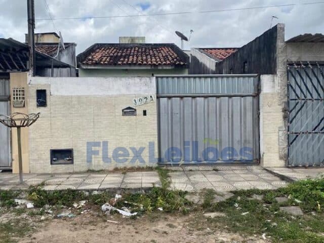 Casa em leilão em Santa Rita - PB, bairro Solar Tibiri — CASA - SOLAR TIBIRI - SANTA RITA/PB