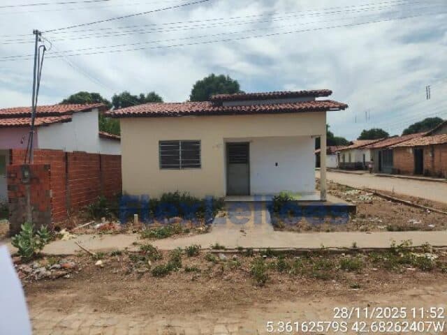 Casa em leilão em Demerval Lobão - PI, bairro Boa Esperança — CASA - BOA ESPERANÇA - DEMERVAL LOBAO/PI