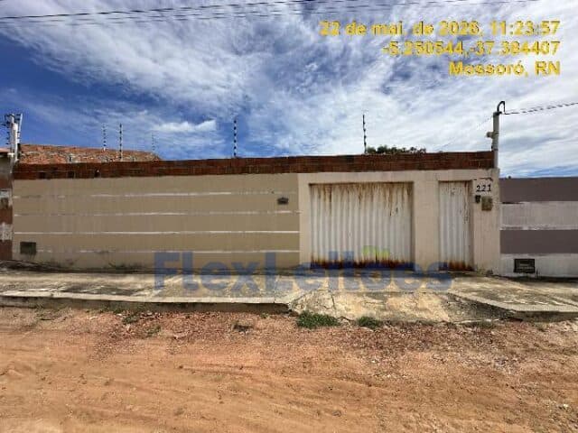 Casa em leilão em Mossoró - RN, bairro Itapetinga — CASA - ITAPETINGA - MOSSORO/RN