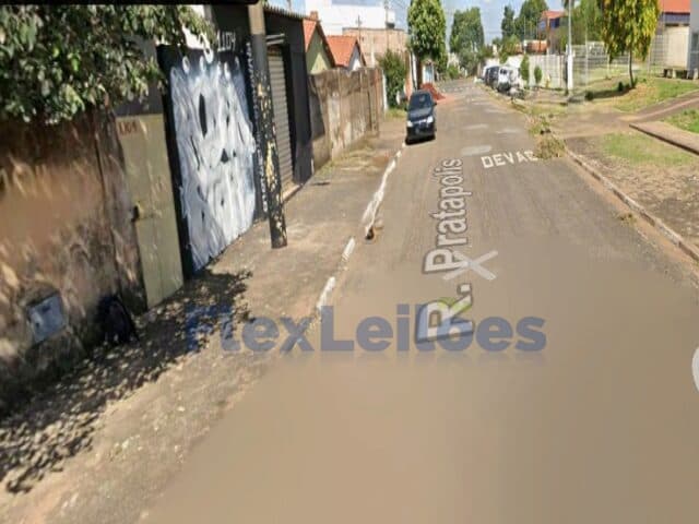 Foto 3 de 6: Casa em leilão em Passos - MG, bairro Loteamento Nossa Senhora de Fátima — IMÓVEL - NOSSA SENHORA DE FÁTIMA - PASSOS/MG