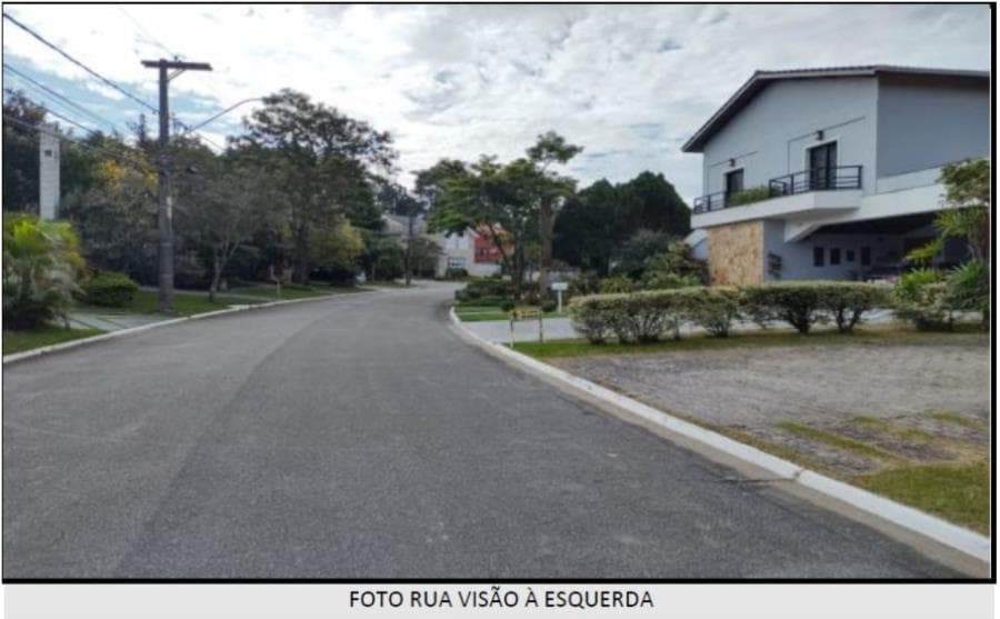 Foto 24 de 25: Casa em leilão em Santana De Parnaíba - SP, bairro Morada dos Pinheiros — Santana de Parnaíba/SP - Mor. dos Pinheiros - Casa com 235m² Leilão Banco Inter