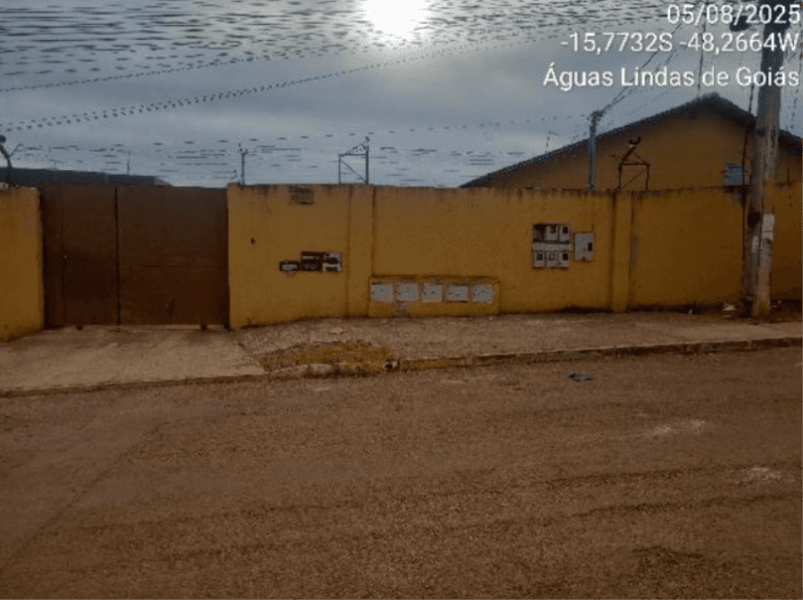 Casa em leilão em Águas Lindas De Goiás - GO, bairro Chácaras Quedas do Descoberto — Águas Lindas de Goiás/GO - Chácaras Quedas do Descoberto - Casa com 78m² Leilão Caixa Econômica
