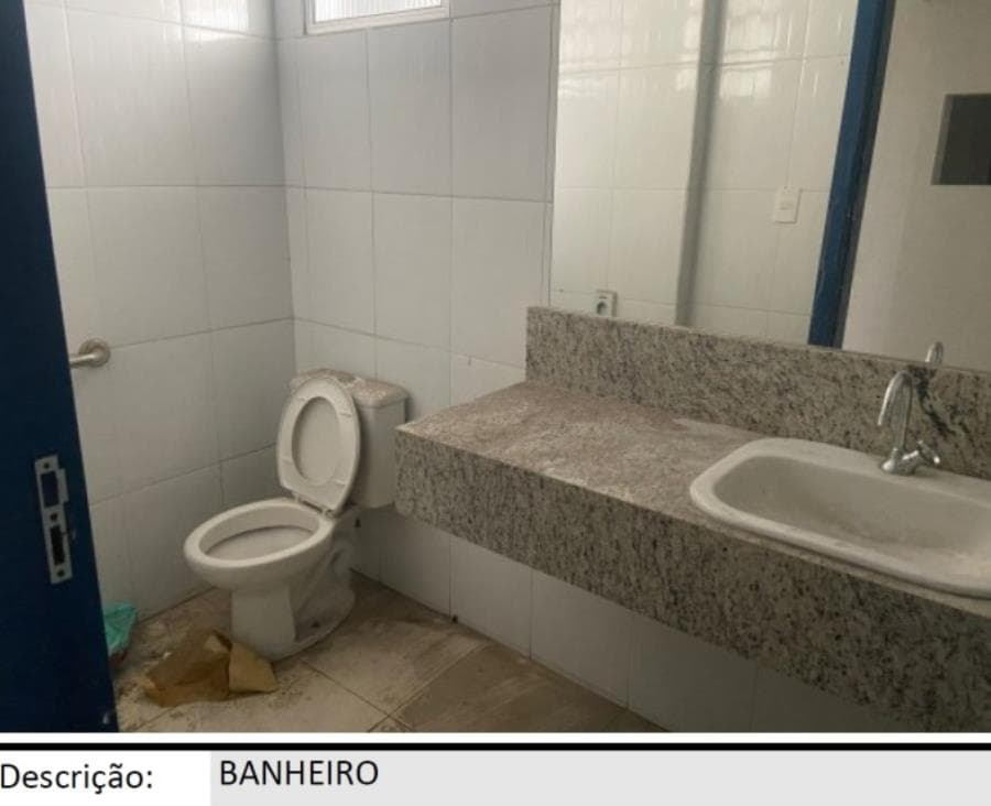 Foto 11 de 22: Casa em leilão em Taboão Da Serra - SP, bairro Parque Santos Dumont — Taboão da Serra/SP - Parque Santos Dumont - Prédio comercial com 300m² Leilão Banco Inter
