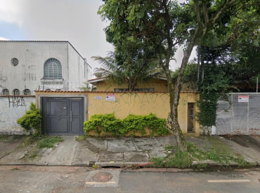 Foto 1 de 26: Casa em leilão em São Paulo - SP, bairro Jardim Jussara — São Paulo/SP - Jardim Jussara - Casa com 171m² Leilão Banco Inter