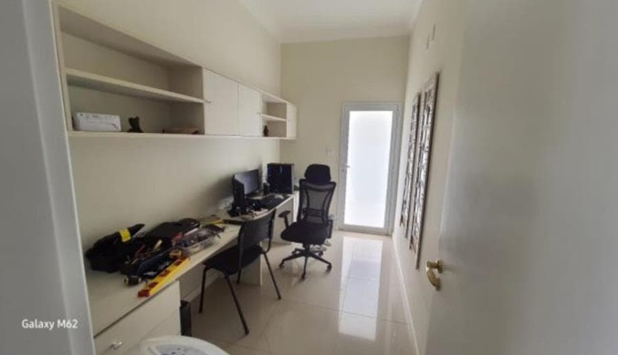 Foto 22 de 29: Casa em leilão em São Carlos - SP, bairro Parque Faber I — São Carlos/SP - Residencial Swiss Park - Casa com 221m² Leilão Banco Inter