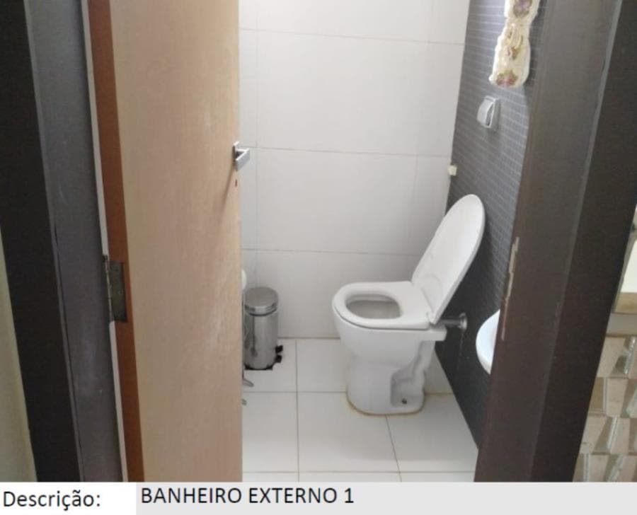 Foto 18 de 50: Casa em leilão em Patos De Minas - MG, bairro Alto dos Caiçaras — Patos de Minas/MG - Alto dos Caiçaras - Casa com 790m² Leilão Banco Inter