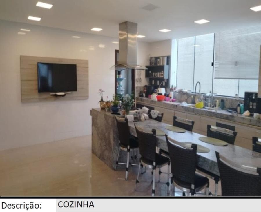 Foto 12 de 50: Casa em leilão em Patos De Minas - MG, bairro Alto dos Caiçaras — Patos de Minas/MG - Alto dos Caiçaras - Casa com 790m² Leilão Banco Inter