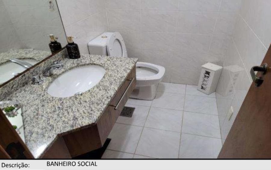 Foto 11 de 15: Apartamento em leilão em Porto Alegre - RS, bairro Petrópolis — Porto Alegre/RS - Petrópolis - Apartamento com 77m² Leilão Banco Inter