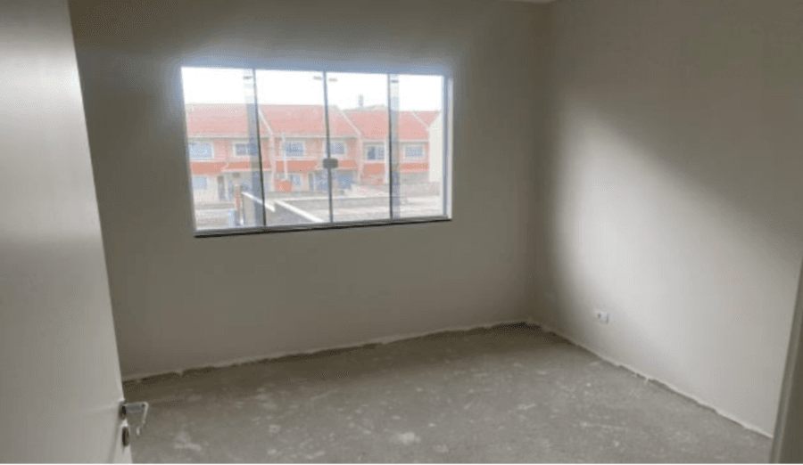 Foto 17 de 23: Comercial em leilão em Curitiba - PR — Curitiba/PR – Cidade Industrial – Casa com 138m² Leilão Banco Inter