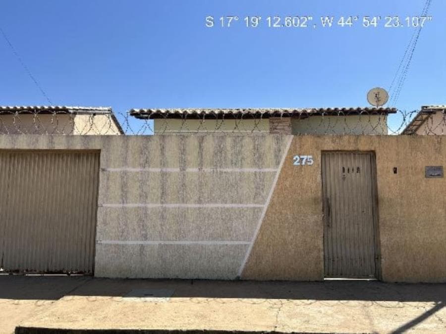 Casa em leilão em Pirapora - MG, bairro Nossa Senhora do Rosário — Pirapora/MG - NOSSA SENHORA DO ROSARIO - Casa com 61m² Leilão Caixa Econômica